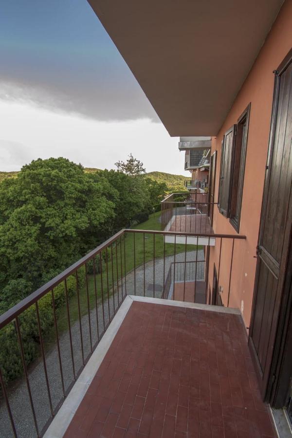 Bellavista Lake Apartment Pisano Extérieur photo
